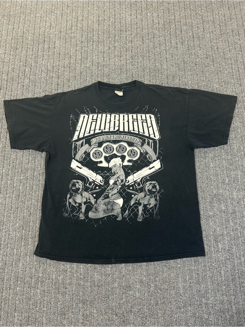 Newbreed Tshirt XL